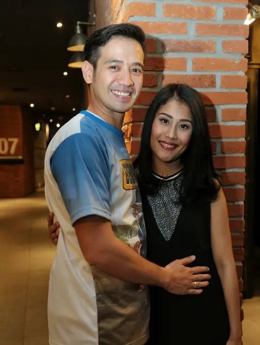 Selain Tarra Budiman, film Berangkat juga dibintangi oleh Ringgo Agus Rahman, Tanta Ginting, Ayushita dan Babe Cabita. Film ini rencanya tayang serentak di Tanah Air pada 3 Agustus 20017 mendatang. (Adrian Putra/Bintang.com)