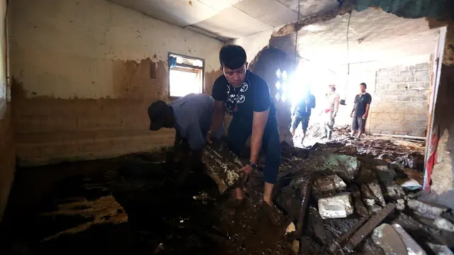 Ruri Repvblik membantu korban banjir bandang Sukabumi