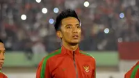 Cedera Bayu Pradana kambuh lagi dan dalam pantauan tim dokter pelatih Timnas Indonesia. (Bola.com/Romi Syahputra)