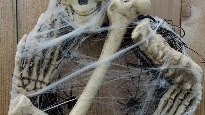 [Bintang] Siap-siap Halloween, Ini 10 Benda yang Bikin Pestamu Sukses!