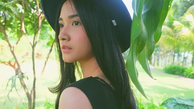 Nadya Arina