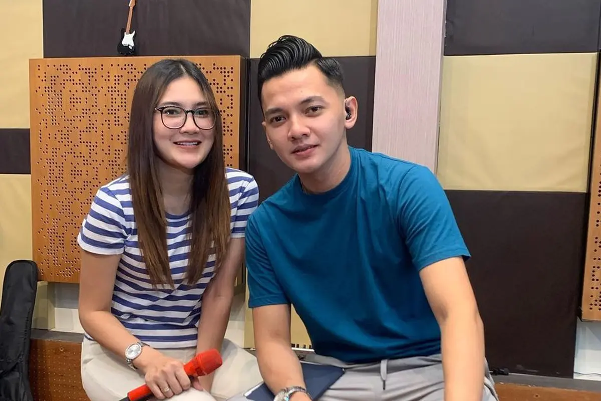 [Fimela] Gendhis Anak Nella Kharisma dan Dory