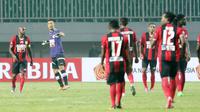 Persipura siap menghadang duet Alberto Goncalves-Hilton Moreira.). (Bolacom/Nicklas Hanoatubun)