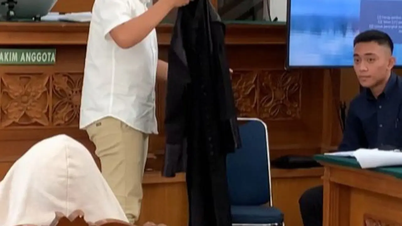 Pengadilan Negeri (PN) Jakarta Selatan kembali menggelar sidang perkara dugaan rencana penganiayaan atas terdakwa Mario Dandy Satriyo dan Shane Lukas. Dengan menghadirkan terpidana AG, mantan kekasih Mario sebagai saksi, Selasa (27/6) (Istimewa)