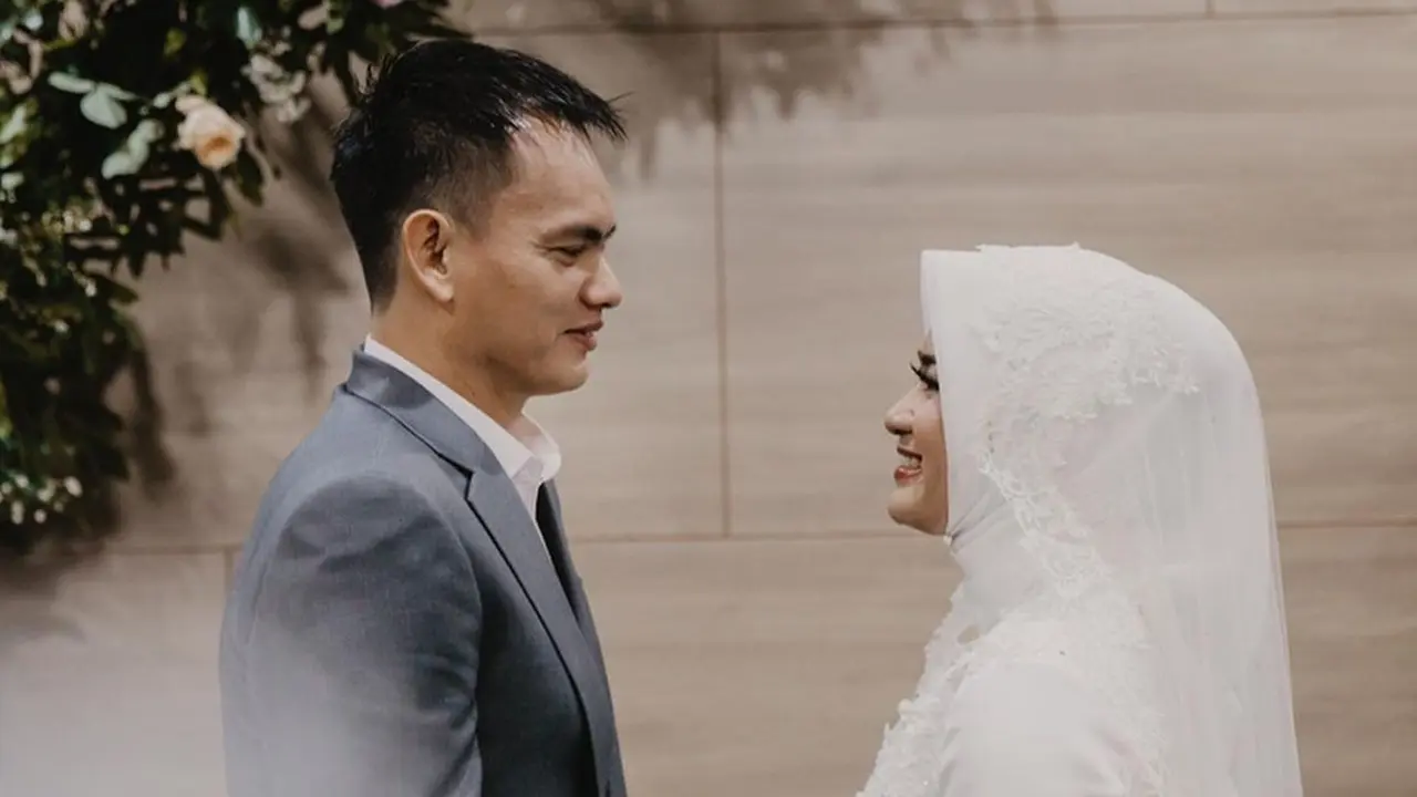Ikke Nurjanah dan Karlie Fu. (Foto: Instagram @ikkenurjanah0518)