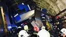 20 orang dinyatakan tewas setelah kereta bawah tanah tergelincir di sebuah terowongan antara Park Pobedy dan stasiun Slavyansky Bulvar, Moskow, (15/7/2014). (AFP PHOTO/Itar-Tass/Varya Valovil)