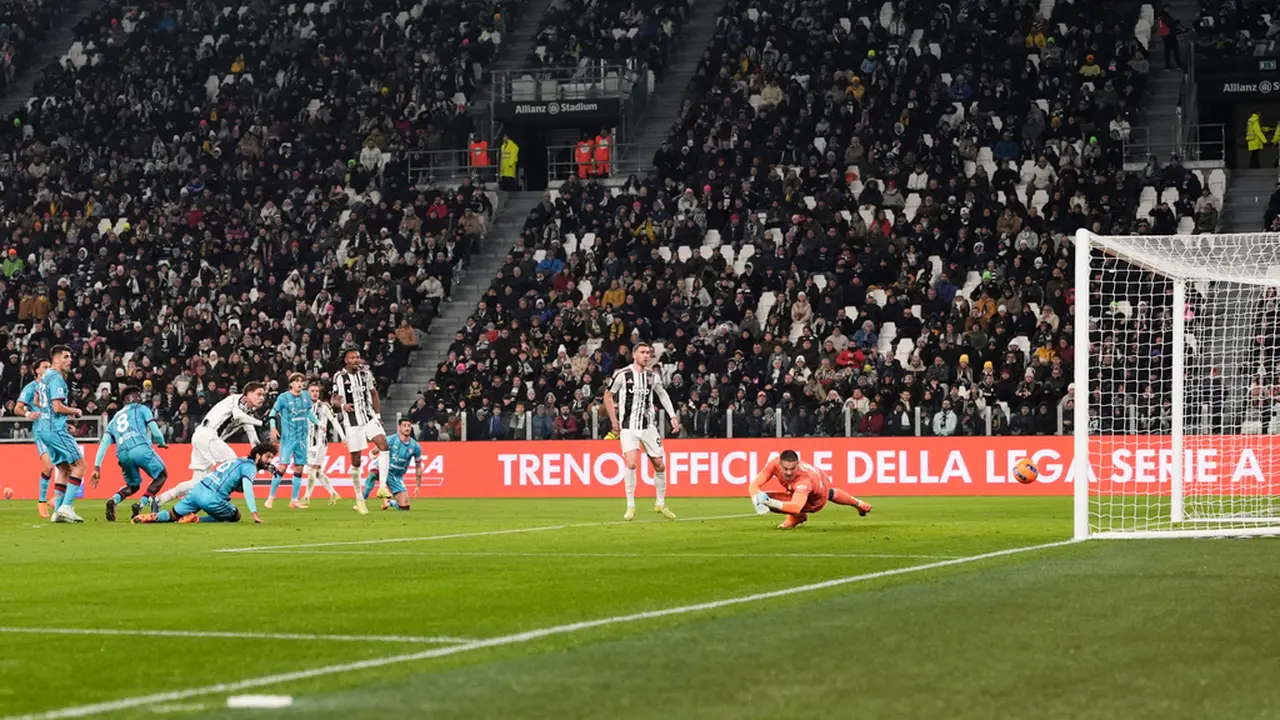 Kenan Yildiz mencetak gol pertama Juventus pada laga Serie A melawan Cagliari