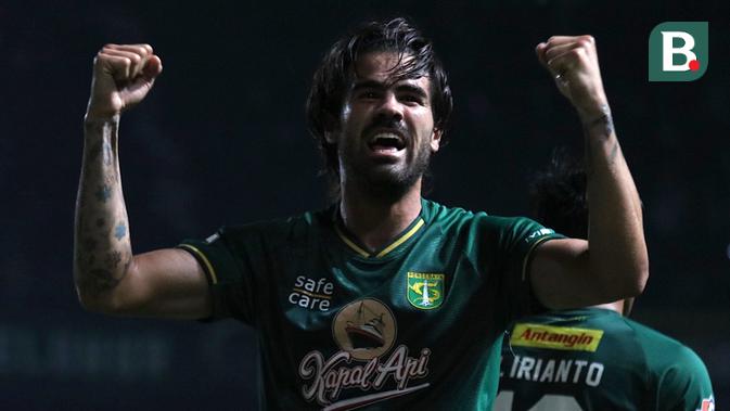 jauh-jauh dari london, aryn williams semangat kumpulkan donasi untuk keluarga korban sj-182
