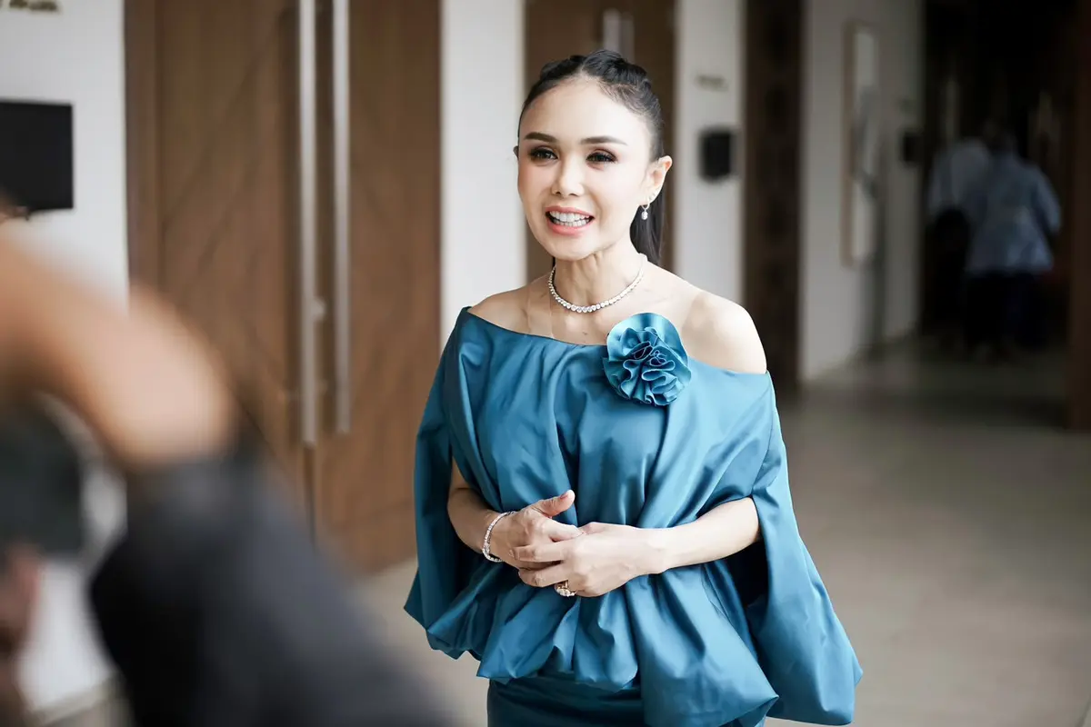 Yuni Shara