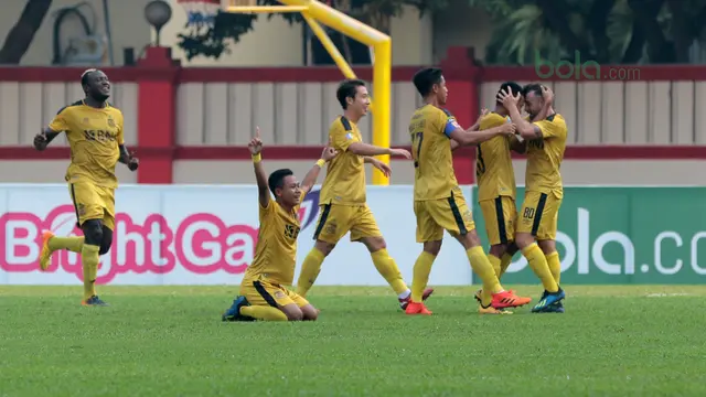 Gojek Liga 1 Indonesia, Bhayangkara FC, Persebaya Surabaya, Bola.com