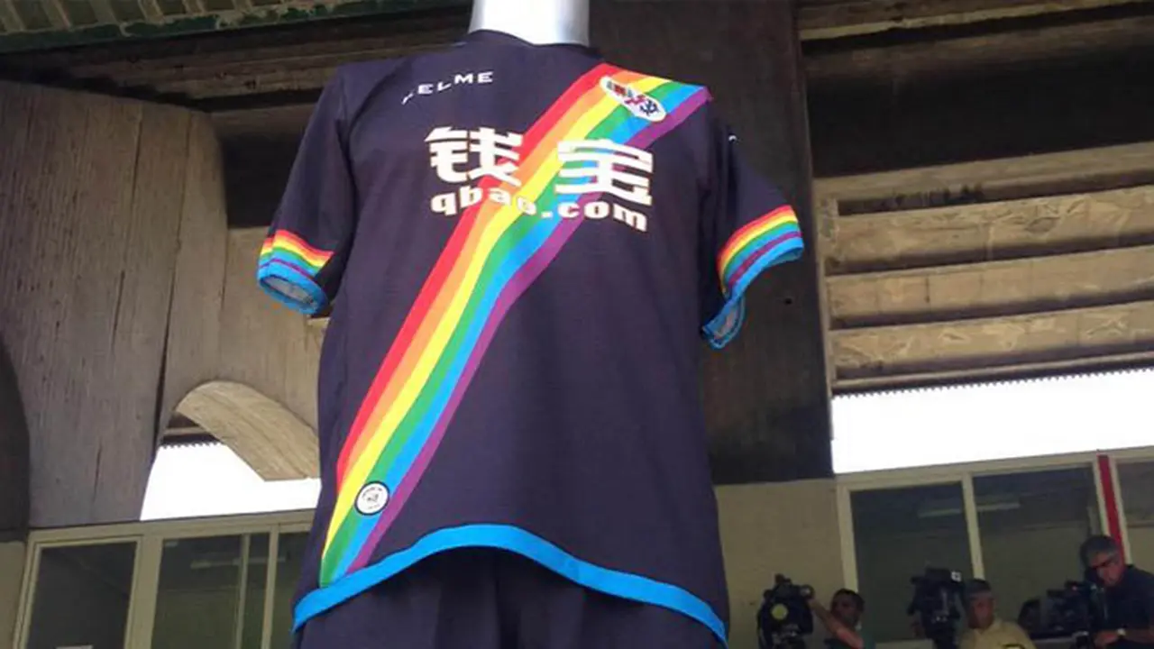 02072015-Jersey-Pelangi-Rayo-Vallecano