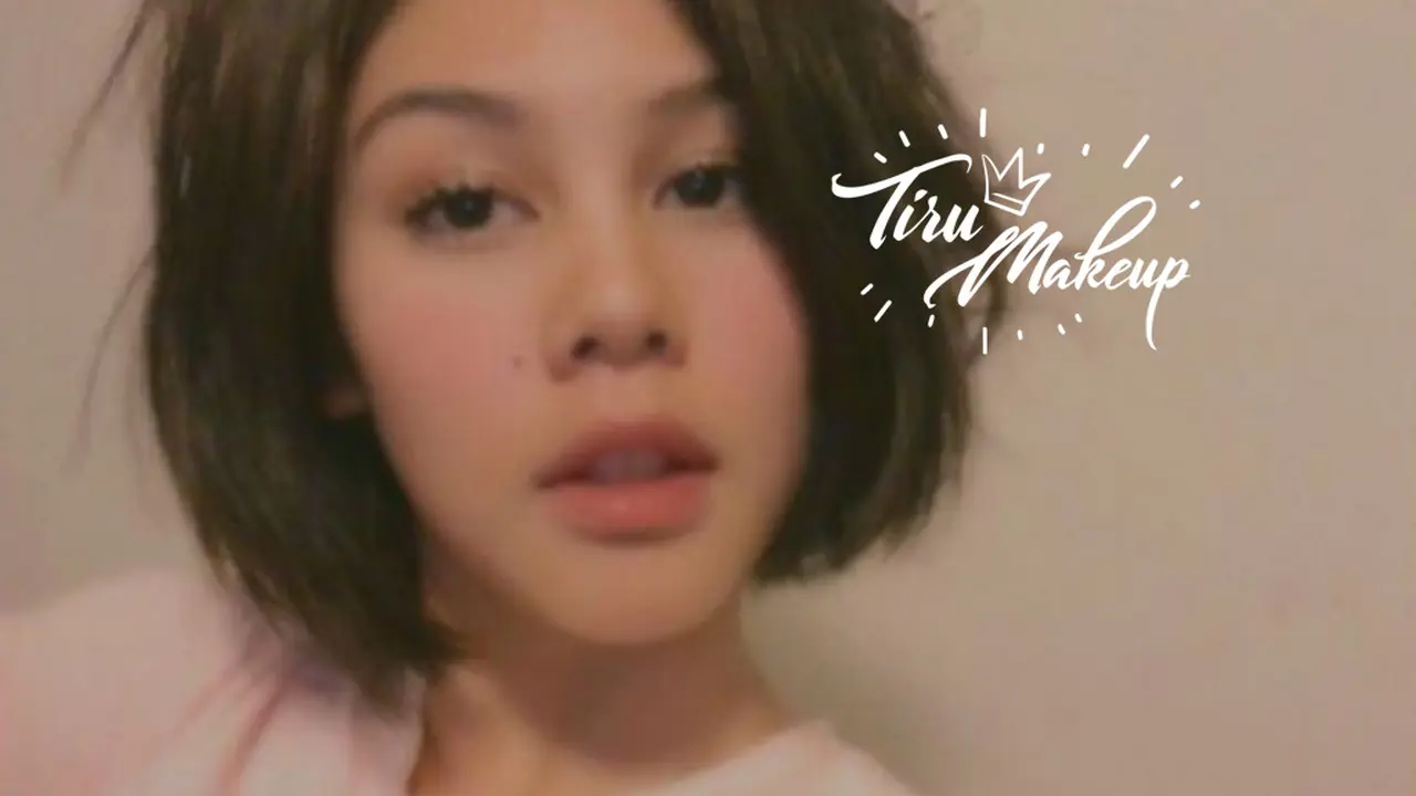 Tiru Makeup: Makeup Super Glowing dari Vanesha Prescilla