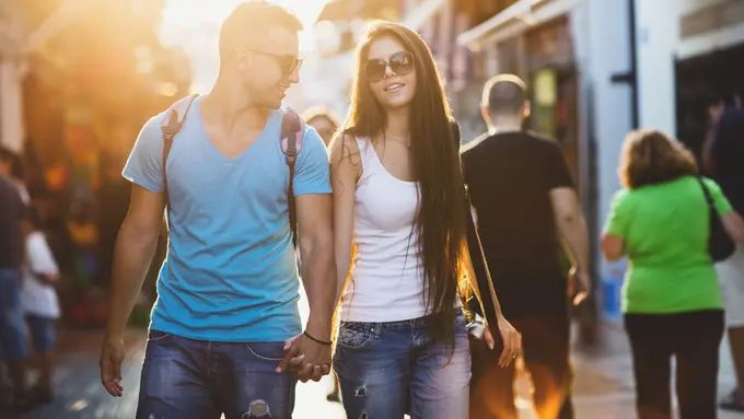 Cara Tolak PDKT Cowok yang Tertangkap Basah Ingin Mempermainkanmu