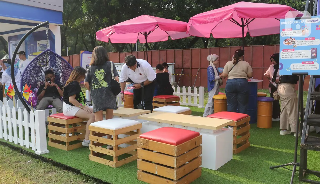 Hari kedua KapanLagi Buka Bareng BRI Festival 2024 akan menampilkan beberapa bintang tamu di antaranya Ustaz Abi Azkakia, Tulus dan Feel Koplo. (Liputan6.com/Herman Zakharia)