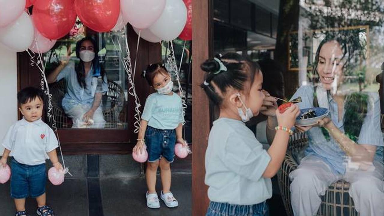 7 Potret Ulang Tahun Momo Geisha yang Harus Disekat Kaca Karena Positif Covid-19