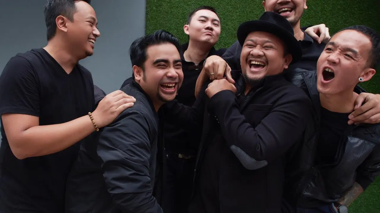 Abdul & The Coffee Theory