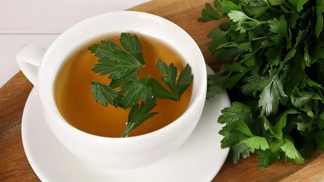 seduhan daun seledri ketumbar