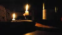 Video ini memperlihatkan kebiasaan gokil yang dilakukan saat PLN memadamkan listrik. Nomor 8 akan buat kamu tertawa hingga sakit perut!
