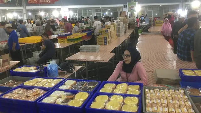 Pasar Kue Subuh Senen