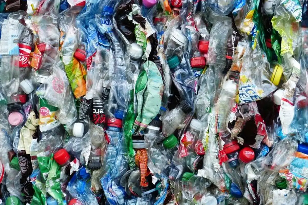 Sampah Plastik