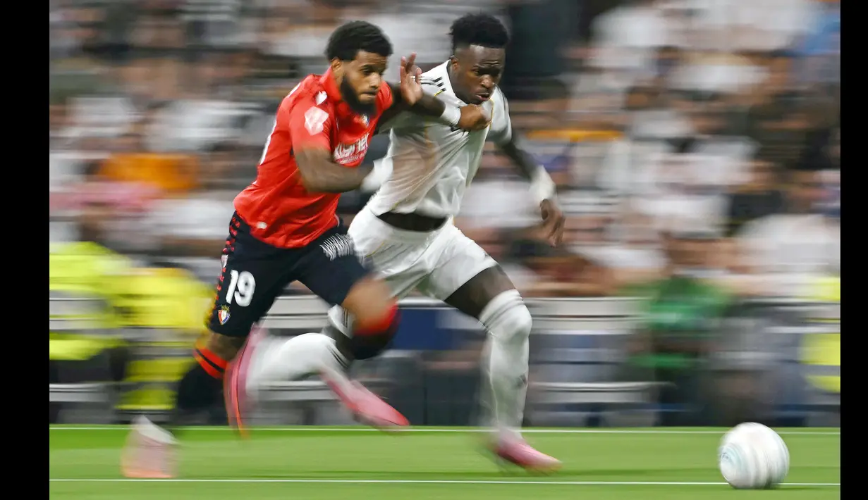 Real Madrid cuma menyanggupi gaji 20 juta euro per tahun atau sekitar Rp 360 miliar, tanpa adanya bonus. Sementara itu, agen Vinicius meminta tambahan bonus 10 juta euro. (AFP/Javier Soriano)