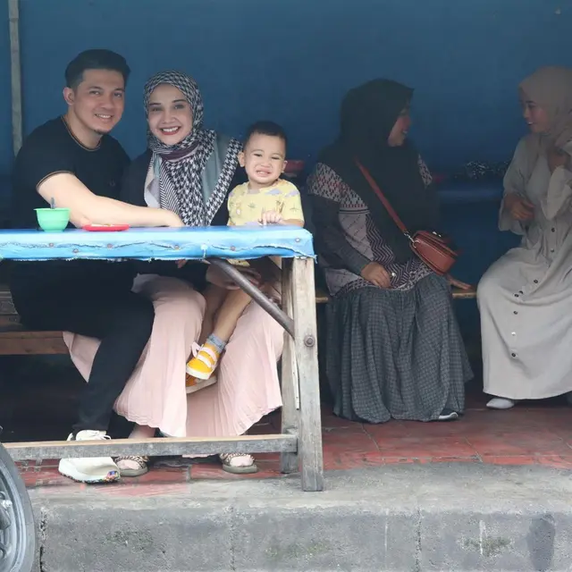 Zaskia Sungkar dan Irwansyah