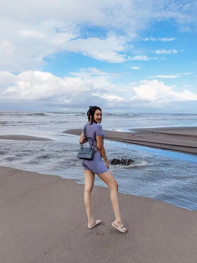 7 Potret Anya Geraldine saat Berlibur di Alam, Tetap Menawan