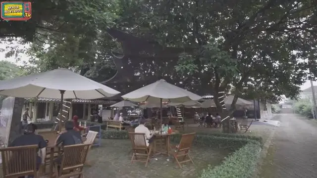 8 Potret Rumah Makan Milik Mandra, Nyaman dengan Konsep Betawi