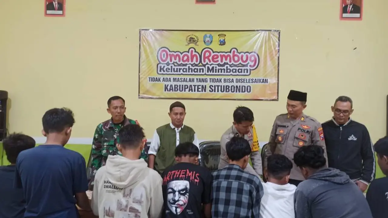 Para pelajar SMP yang kedapatan mencuri buah di Pasar Situbondo menanda tangani perjanjian agar tidak mencuri lagi (Istimewa)