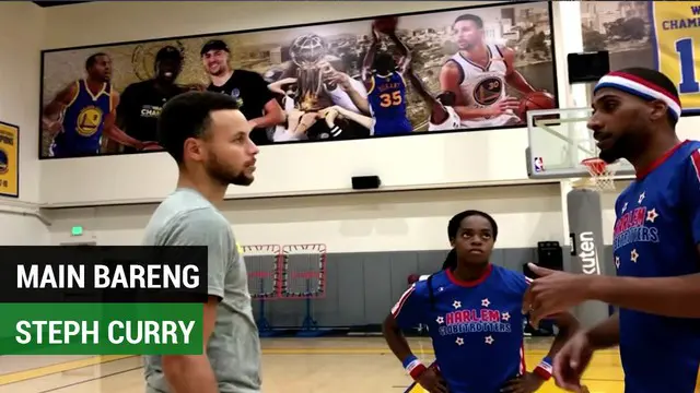 Berita video Steph Curry main bareng dan belajar untuk menjadi bagian dari tim Harlem Globetrotters.