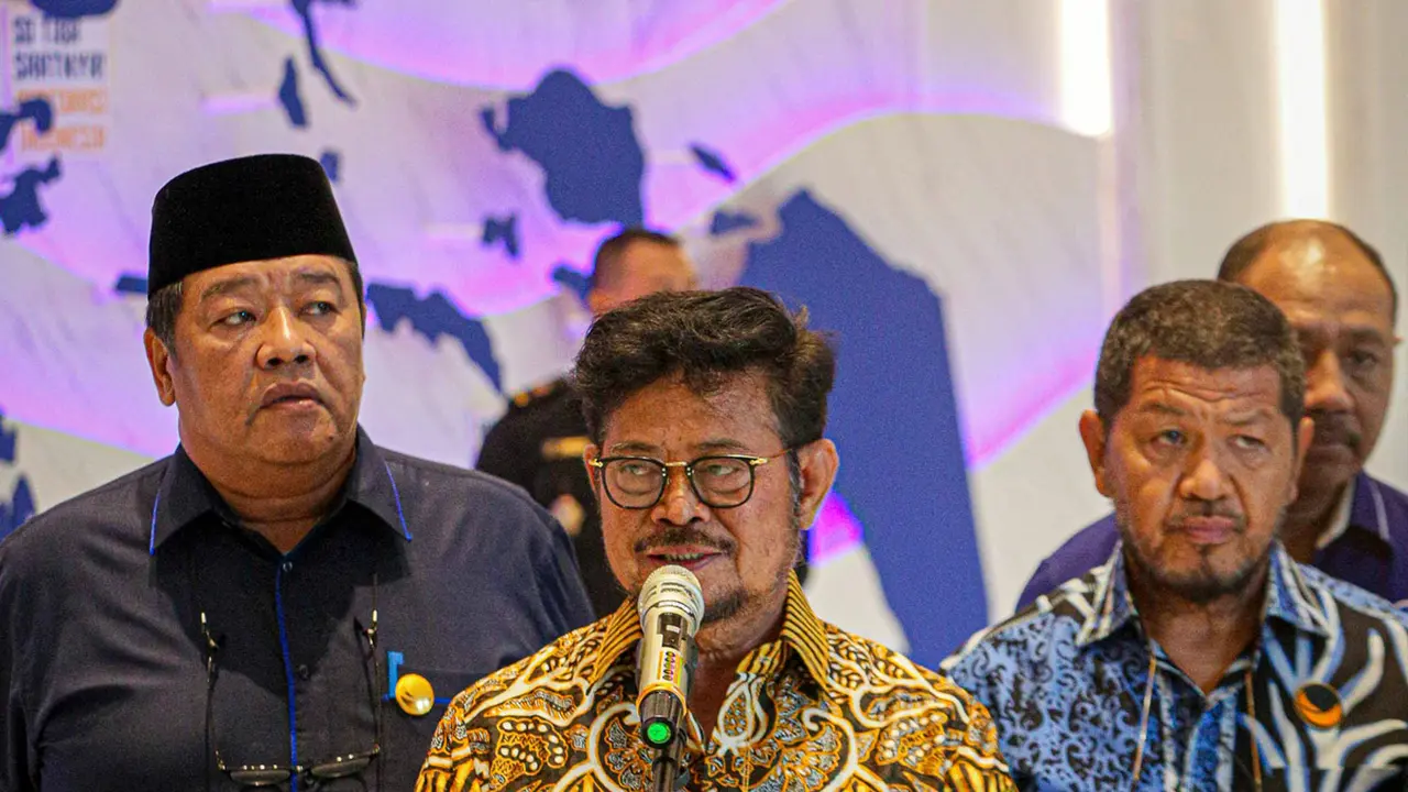 Komisi Pemberantasan Korupsi (KPK) telah resmi mengumumkan mantan Menteri Pertanian Syahrul Yasin Limpo (SYL) sebagai tersangka kasus dugaan korupsi pada Rabu 11 Oktober 2023.