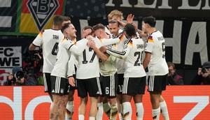 Selebrasi Timnas Jerman usai menjebol gawang Timnas Slovakia di Grup A Kualifikasi Piala Dunia 2026 zona Eropa, Selasa (18/11/2025) dini hari WIB. (AP Photo/Matthias Schrader)