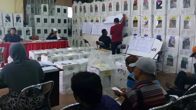 Harap-harap Cemas di Tiga TPS Kota Malang yang Gelar Coblos Ulang