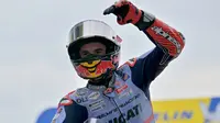 Marc Marquez tampil hebat dengan finis kedua di MptoGP 2024 seri Le Mans, Minggu (12/5/2024) malam WIB. (AFP/Lou Benoist)