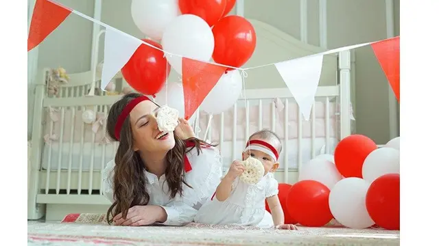7 Potret Shandy Aulia Ajak Baby Claire Rayakan HUT RI ke-75, Seru Banget