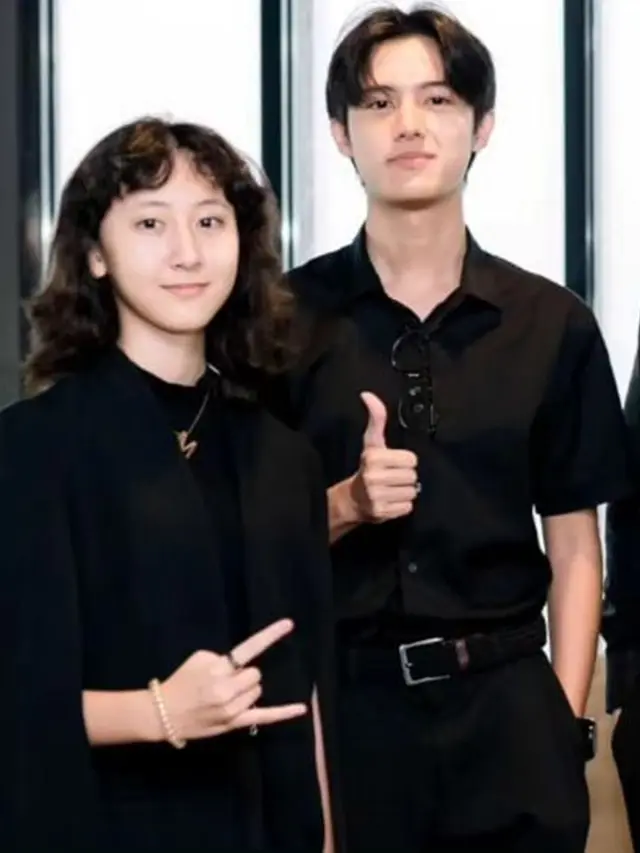 6 Potret Ken Daisuke Anak Pertama Della Puspita, Dipuji Mirip Artis Korea