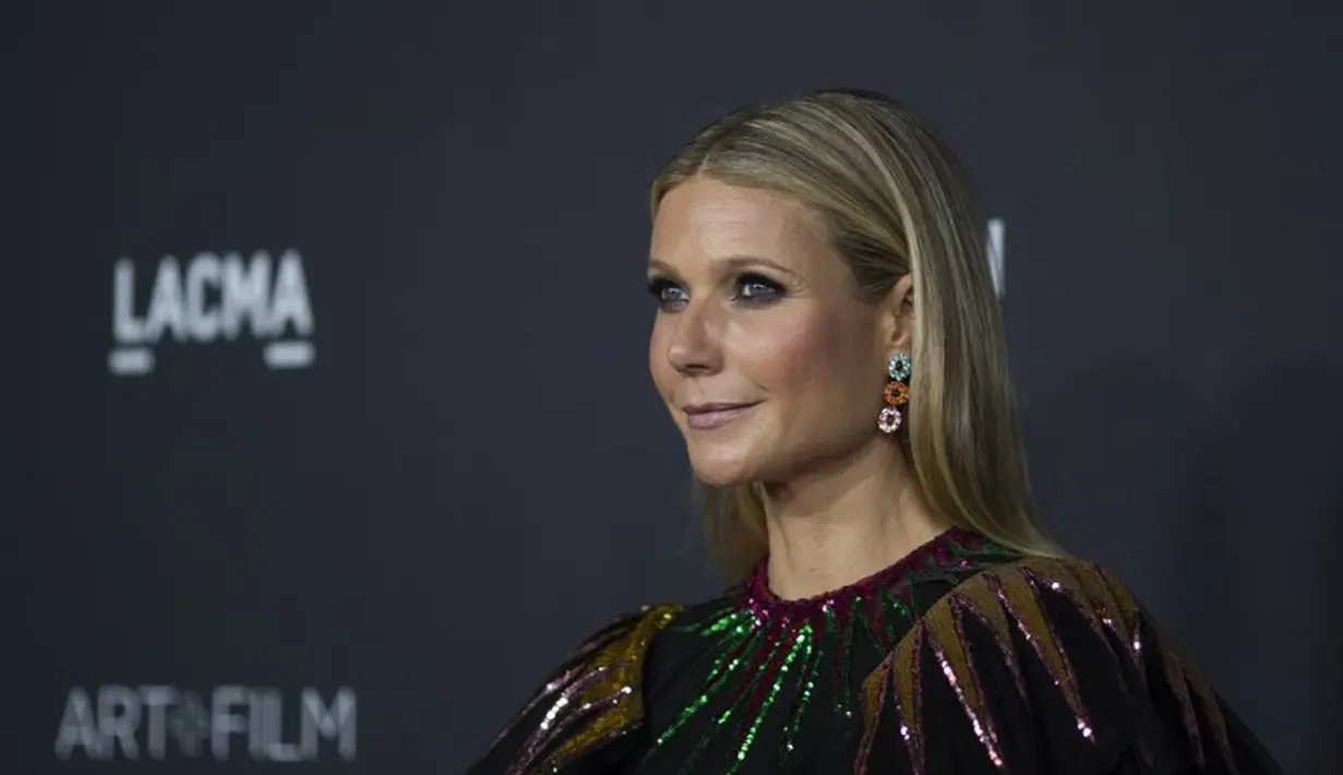 Gwyneth Paltrow miliki reputasi sebagai aktris yang sombong ketika ia melihat orang lain sebagai saingannya. Saat syuting Iron Man 2, ia benar-benar tak bersahabat bahkan tak sopan pada Scarlett Johansson. (DAVID MCNEW / AFP)