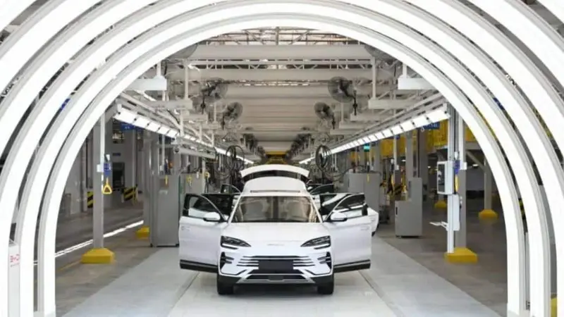 BYD Mulai Produksi Massal Mobil Listriknya di Pabrik Uzbekistan (Carnewschina)