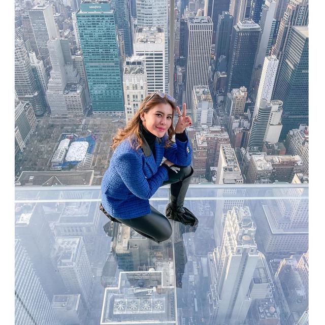 6 Potret Andini Nurmalasari Mantan Istri Hafiz Fatur, Kini Hidup Bahagia