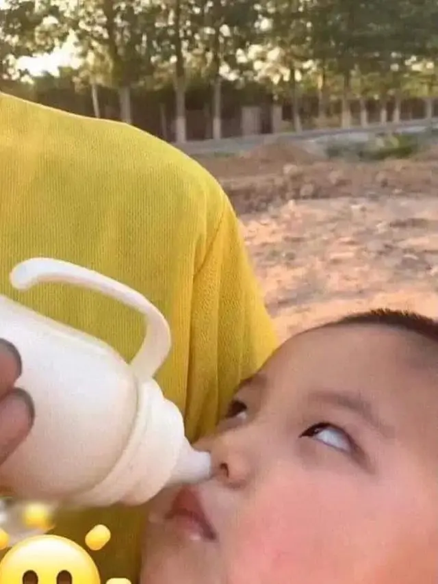 7 Potret Kocak Orangtua Beri Dot Kepada Bayi Ini Bikin Geleng Kepala