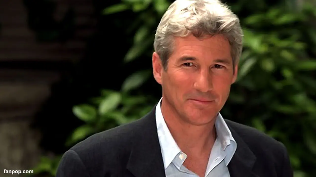 richard-gere-130710b.jpg