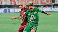 PSM Makassar vs Persebaya Surabaya. (X PSM)