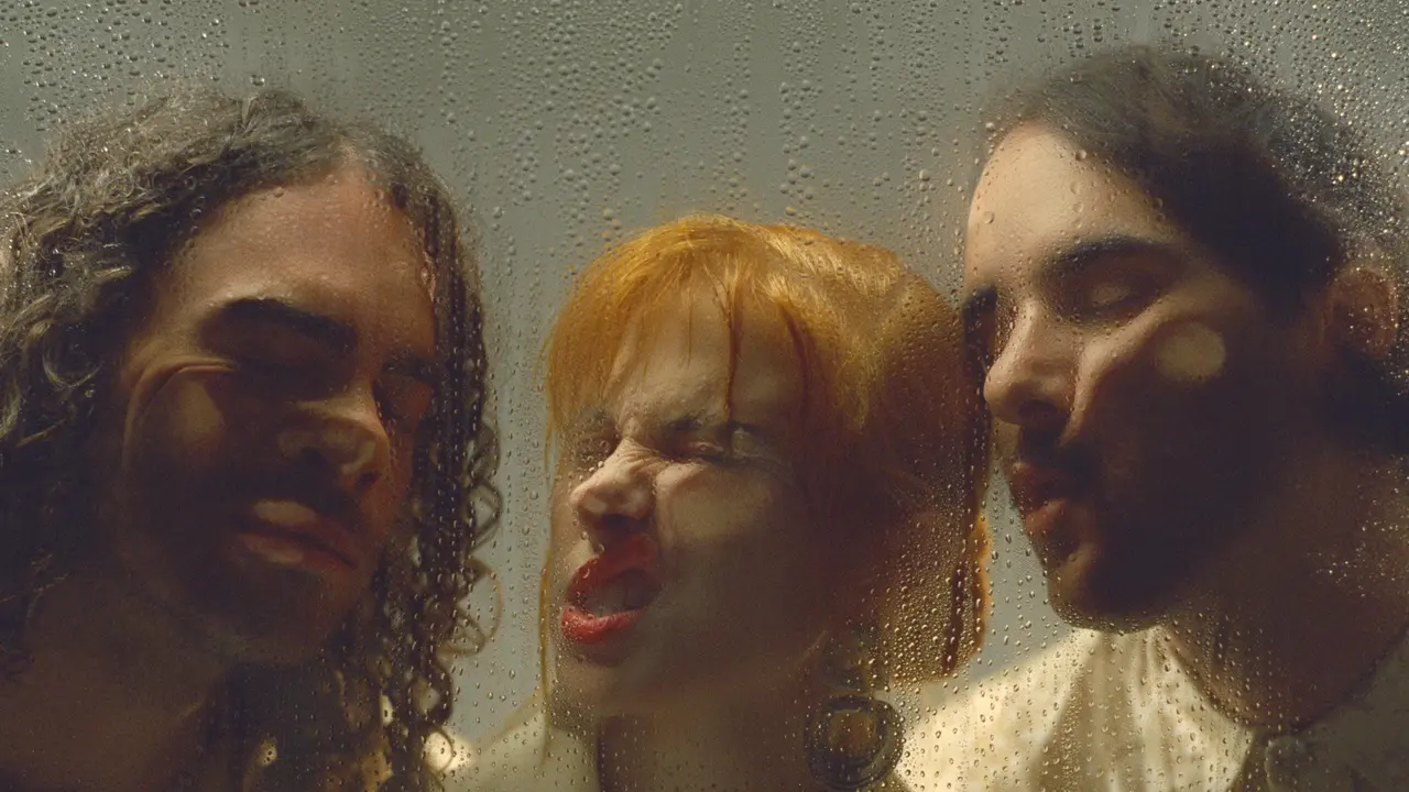 Band Paramore Diisukan Bubar Usai Hapus Semua Unggahan di Instagram