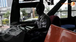 [FOTO] Razia Gabungan Metromini dan Mikrolet