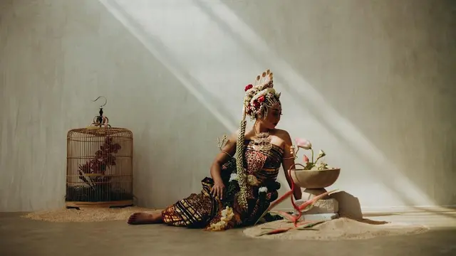 Pakai Tema Minang dan Jawa, Ini 7 Potret Prewedding Winona Willy