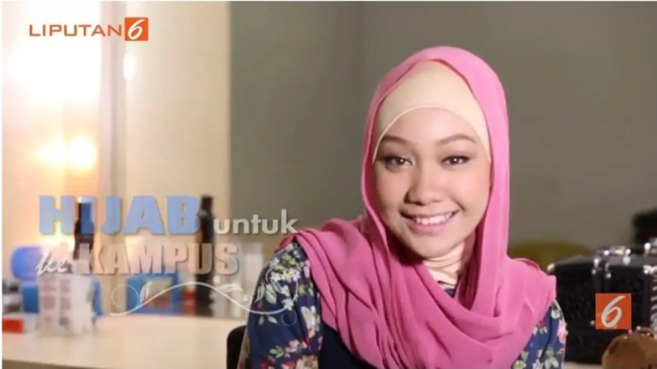 Hijabpedia: Pergi ke Kampus, Coba Gaya Hijab Ini