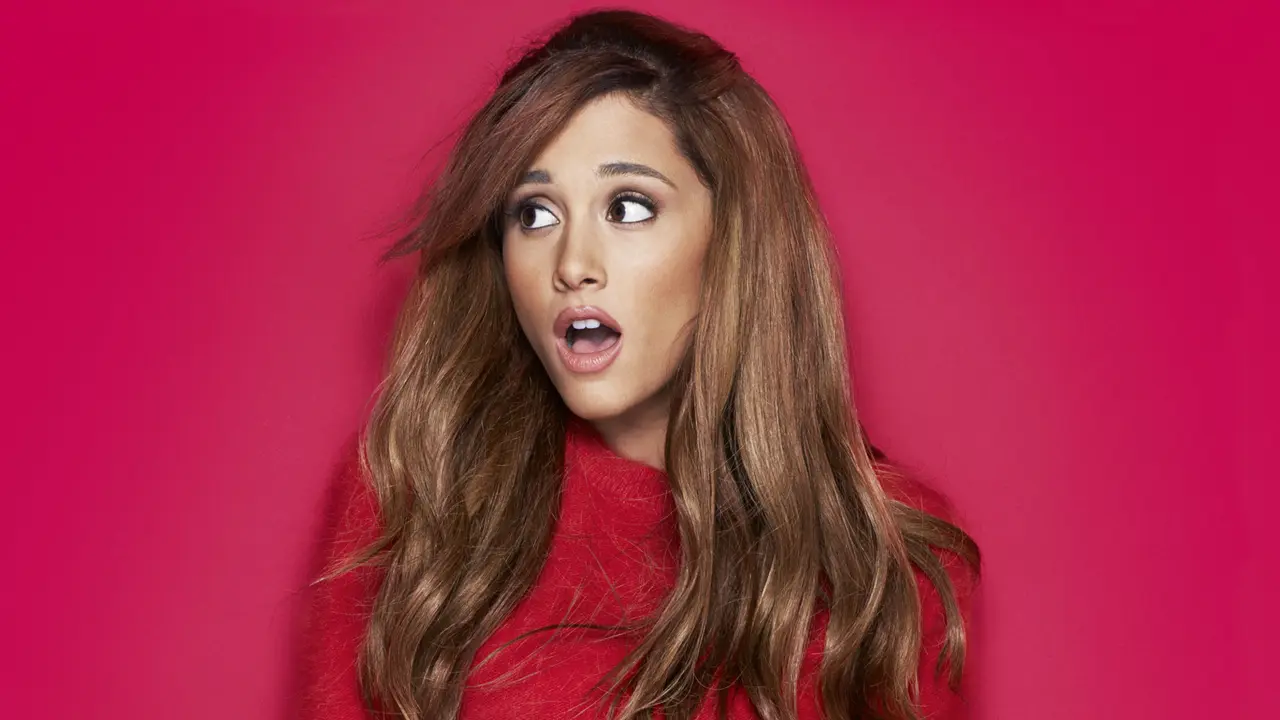 [Bintang] Ariana Grande