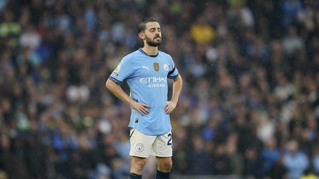 Ekspresi Bernardo Silva dalam laga Manchester City vs Arsenal di Premier League 2024/2025, Minggu (22/9/2024) malam WIB. (c) AP Photo/Dave Thompson