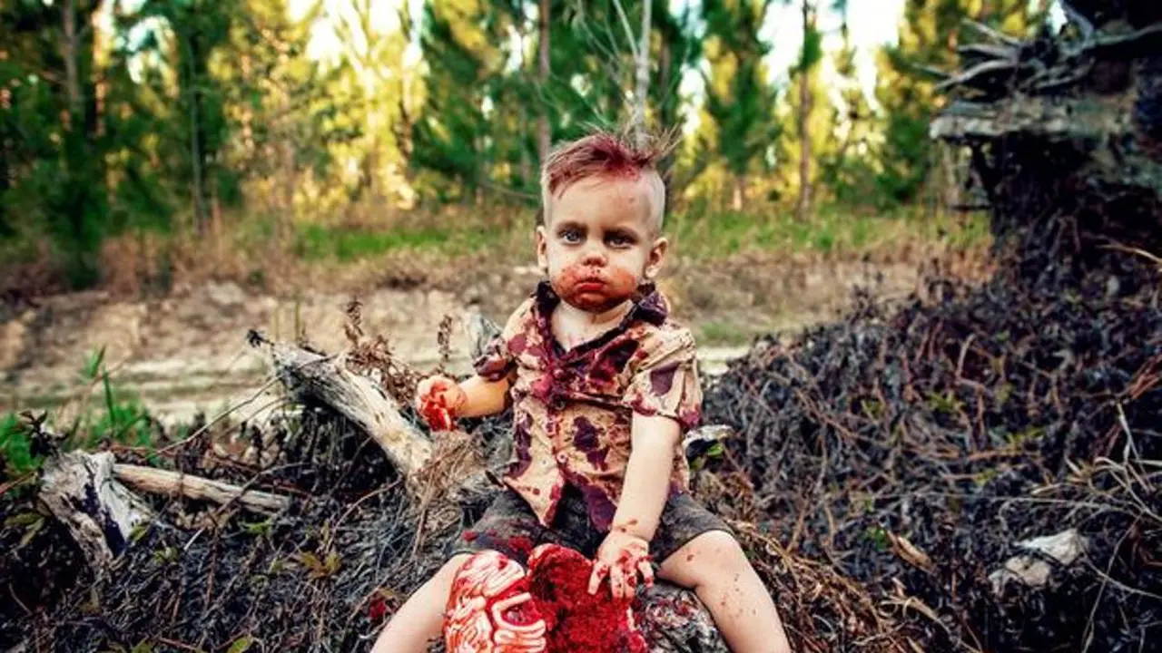 [Bintang] Jadikan Anak Sebagai Zombie, Wanita Ini Dibully, Padahal Begini Cerita Aslinya