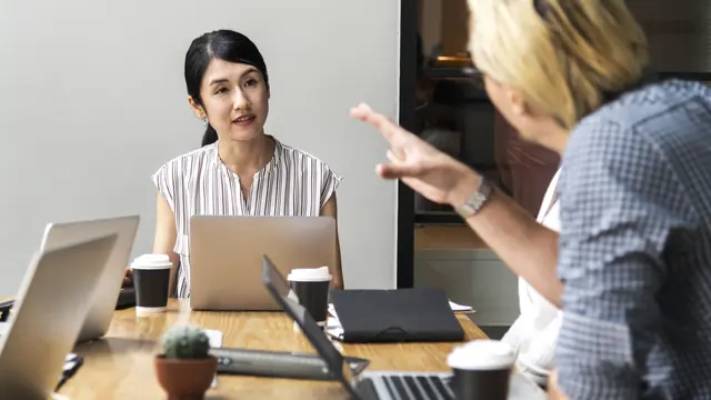 6 Tips Efektif Untuk Melatih Kemampuan Berpikir Kritis (photo by freepik.com)